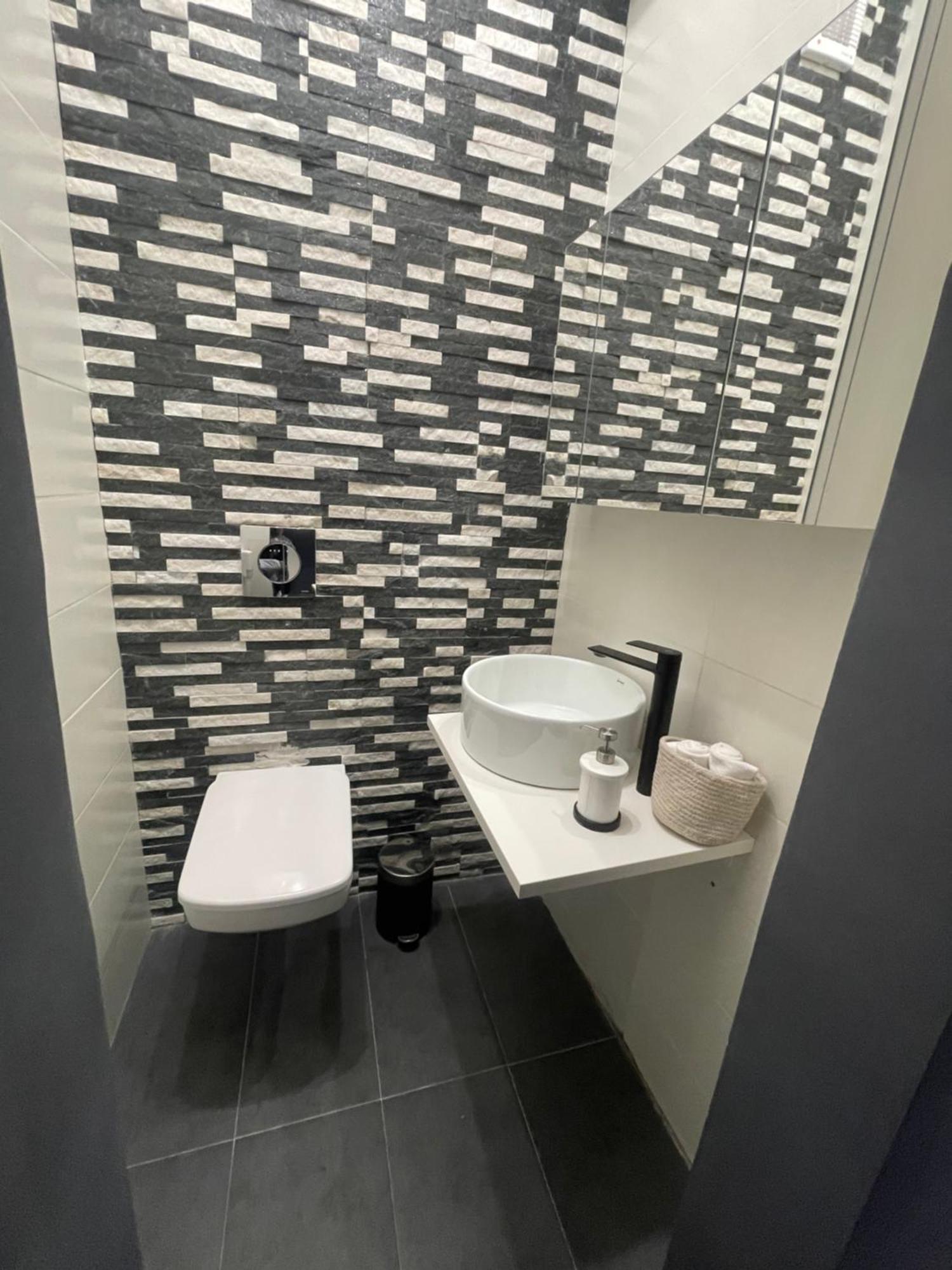 Marisah Residence #4 Otopeni Bagian luar foto